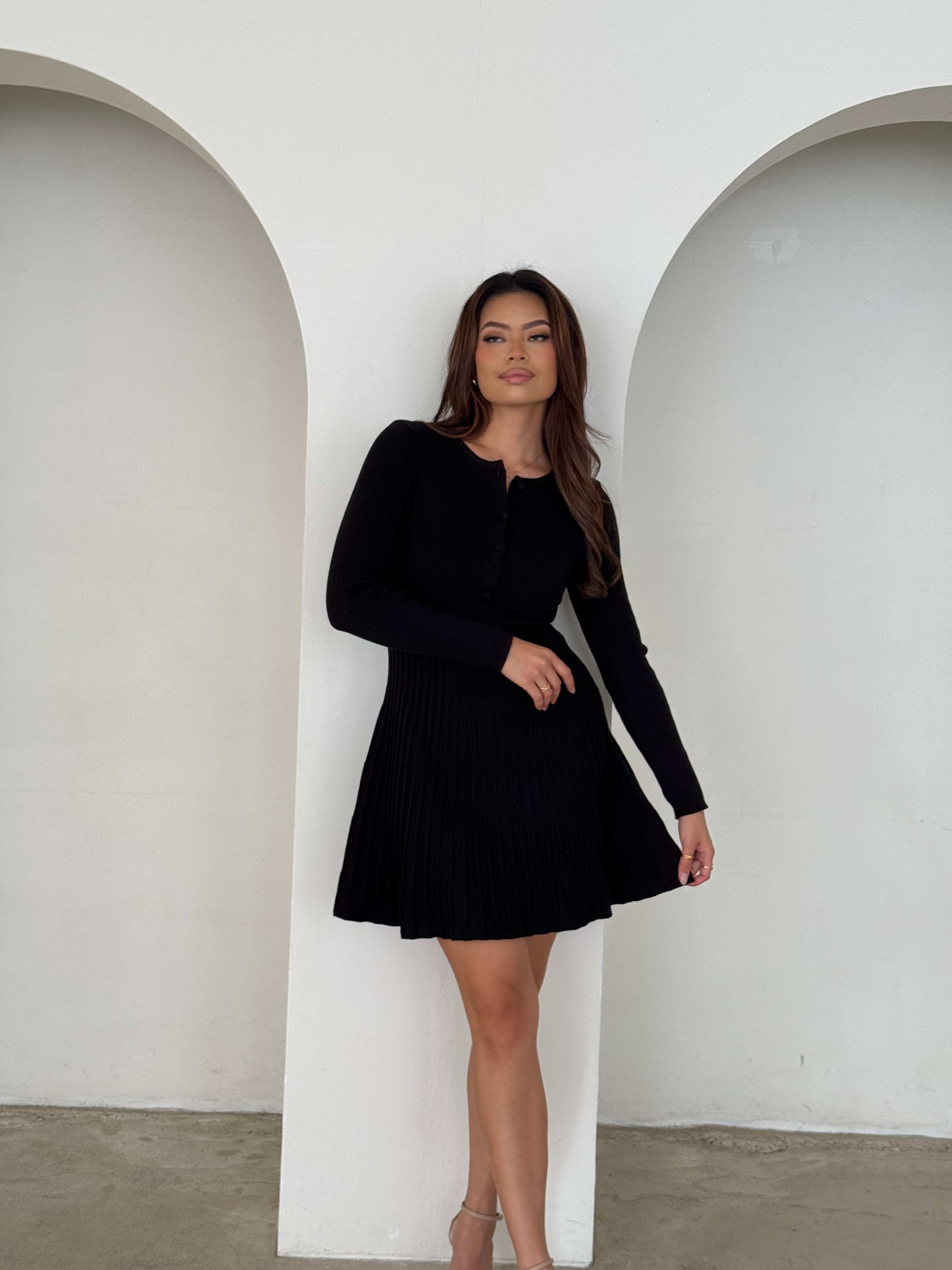 Elegant Black Knit Dress