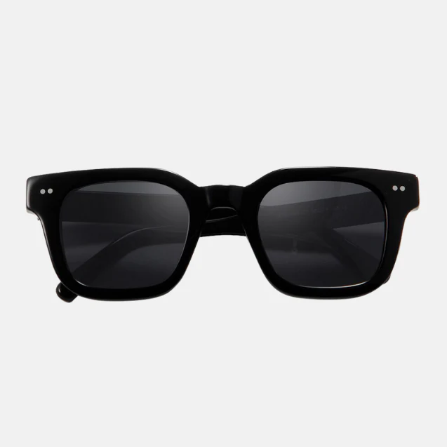 Classic Black Square Frame Sunglasses