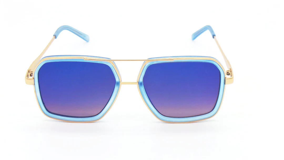 Stylish Blue Gradient Sunglasses