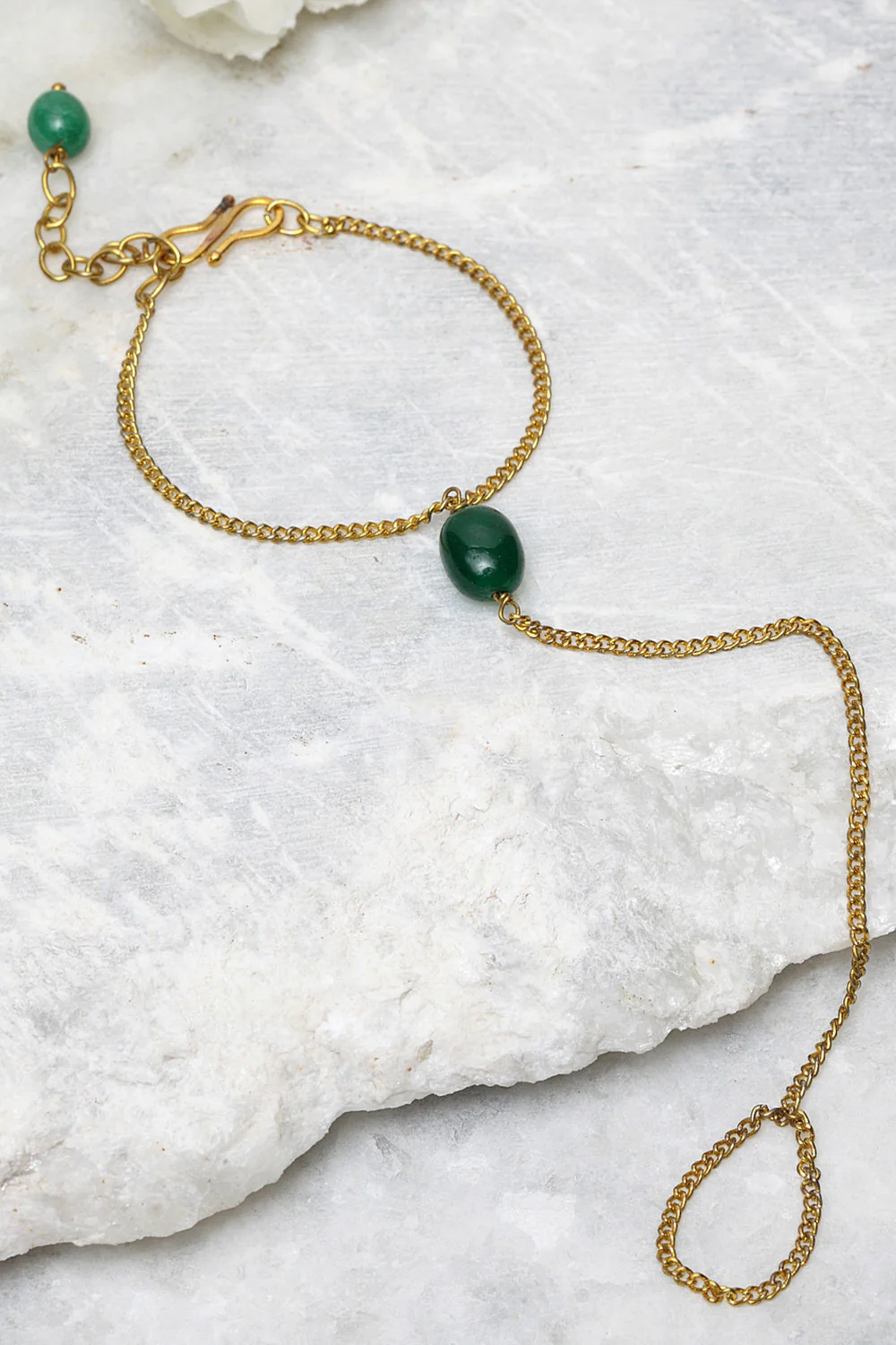 Elegance In Chain - Chic Green Stone Bracelet