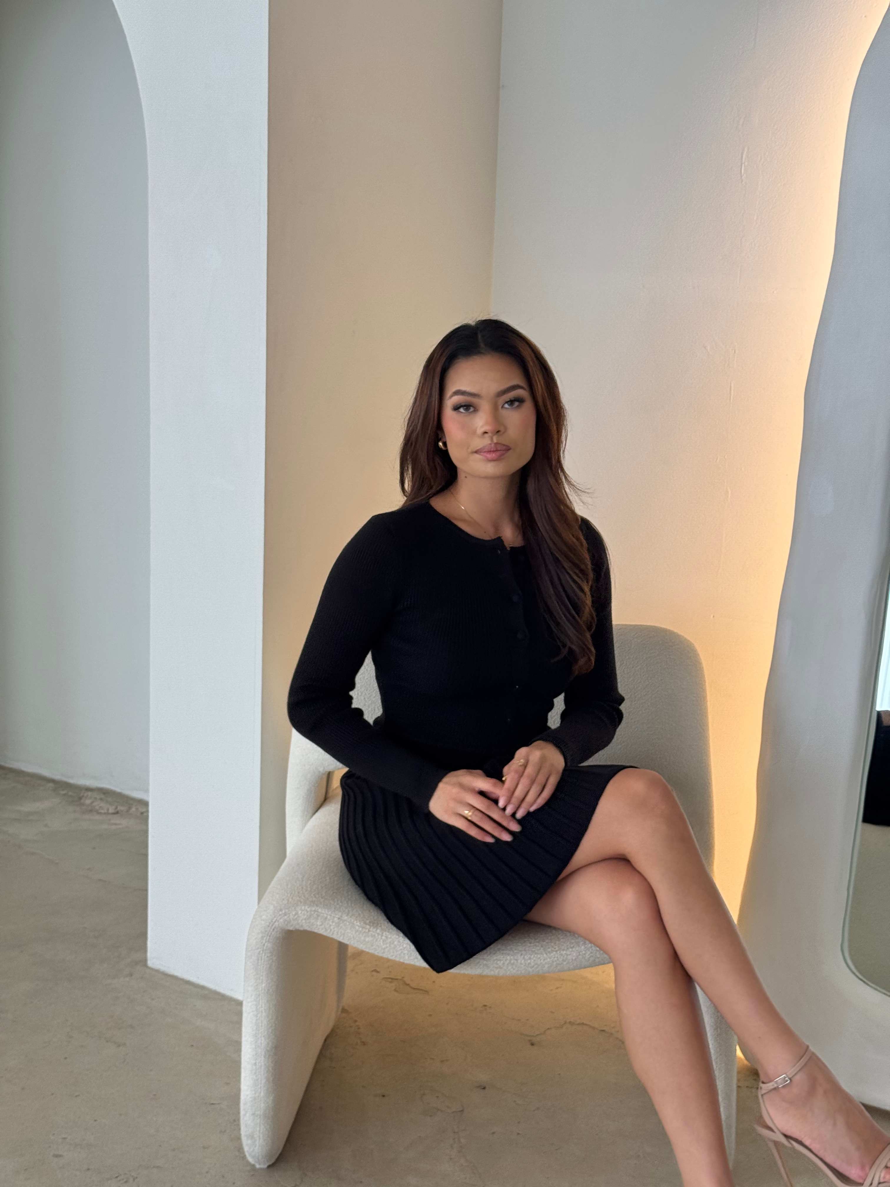 Elegant Black Knit Dress